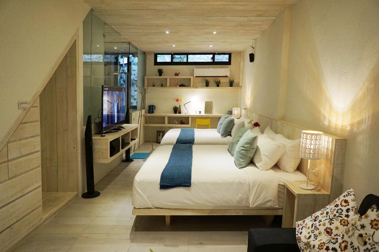 墾丁-湛藍海岸民宿 Azure Inn-南灣沙灘-可包棟-國旅卡特約商店 남완 외부 사진