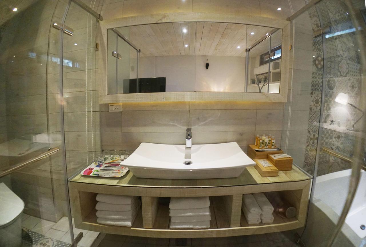 墾丁-湛藍海岸民宿 Azure Inn-南灣沙灘-可包棟-國旅卡特約商店 남완 외부 사진